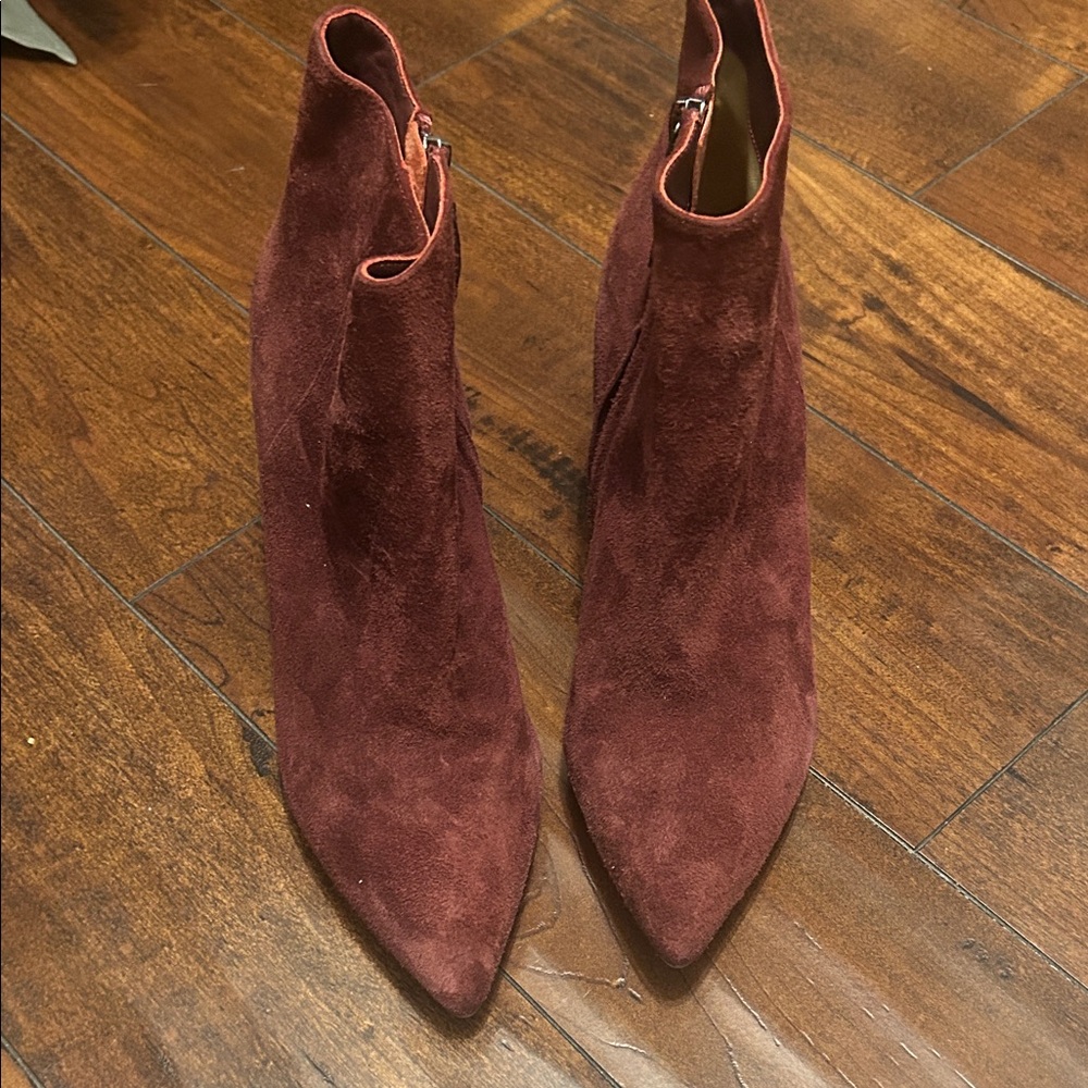 Gianvito Rossi Burgundy Suede Heeled Boots